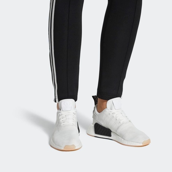 adidas Shoes - SALE!! Women’s NMD R2- size 6 Like new